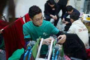 1200-ден астам оқушы роботтар фестиваліне қатысты