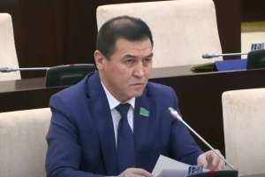 «Легионерлер нәтиже көрсетпеді»: Депутат легионерлерді емес, отандық спортшыларды қолдау керегін айтты