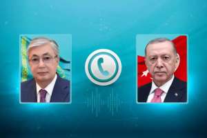 Тоқаев Ердоғанды туған күнімен құттықтады