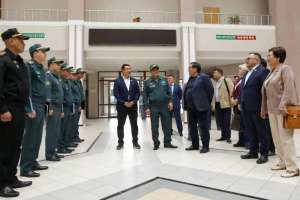 Мәжіліс депутаттары әскери колледжде көшпелі отырыс өткізді