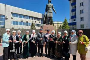 Астанада зейнеткерлер арасында әскери әндер челленджі өтті