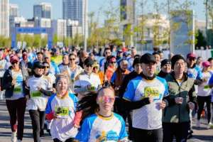 Астанада Бірлік күніне арналған жарысқа 3 мыңнан астам адам қатысты