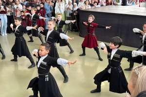 Астанада Қазақстан халқының  бірлігі мерекесіне орай концерт өтіп жатыр