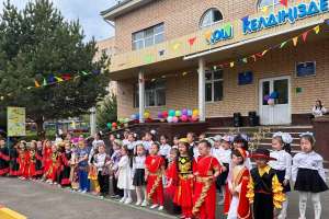 «Бір шаңырақ астындамыз!»: Астана бүлдіршіндері Бірлік күнін атап өтті