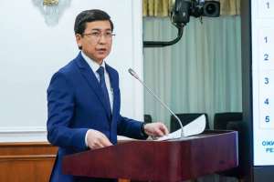 «Ереже жоқ»: Асхат Аймағамбетов оқушыларға ЖИ-ды этикалық жағынан дұрыс қолдануды үйрету керегін айтты