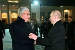 Тоқаев Путинді елорда әуежайынан шығарып салды