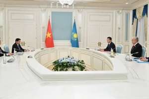 Мемлекет басшысы Вьетнам президентін Қазақстанға шақырды