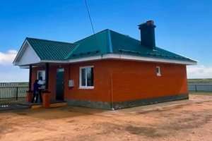 Қостанай облысында көктемгі су тасқынынан зардап шеккен отбасыларға жаңа үй салынды