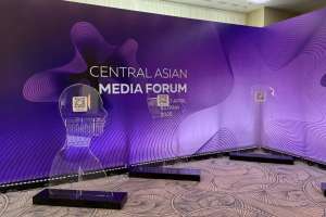 Қазір жалған ақпаратпен күресу маңызды – Сенура Абервайдена