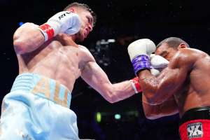 Боксшы Әли Ахмедовтің жекпе-жегі өтетін күн белгілі болды