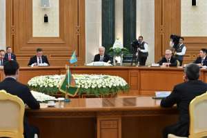 Мемлекет басшысы Түрікменстан Президентімен келіссөз жүргізді