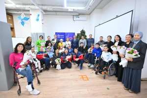 Мәулен Әшімбаев жас параспортшыларымен кездесті