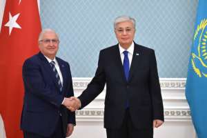 Президент Түркия Ұлттық қорғаныс министрін қабылдады