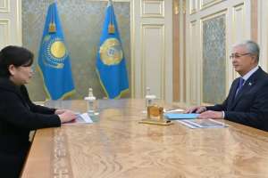 Президент Конституциялық сот төрағасы Эльвира Азимованы қабылдады