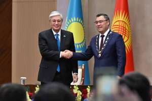 Мемлекет басшысы Садыр Жапаровты «Алтын Қыран» орденімен марапаттады