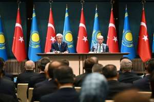 Қасым-Жомарт Тоқаев пен Режеп Тайип Ердоған БАҚ өкілдері үшін брифинг өткізді