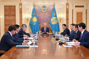 Президент Үкімет мүшелерімен еліміздің экономикалық жағдайын талқылады