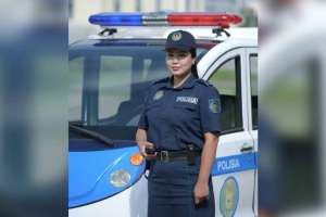 «Үш тілде сөйлейміз»: Елордалық туристік полиция қызметкерімен сұхбат