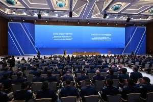 Көшелер мен құқық қорғау мекемелерін батырлардың атымен атауға болады - Президент