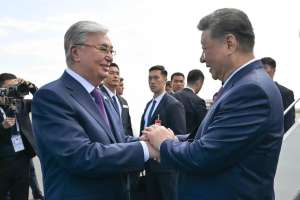 Президент Си Цзиньпинді құрметпен шығарып салды