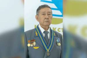 60 жыл теміржол саласында: астаналық Борис Исинаманов мемлекеттік награда алды