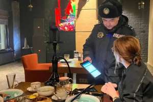 Кальян шеккендерге 300 мың теңге  айыппұл салынды