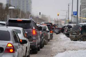 Енді кедергі келтіріп тұрған көлік иесіне аноним хабарлама жіберуге болады