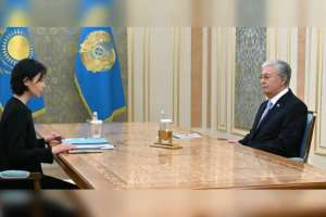 Мемлекет басшысы Зүлфия Сүлейменованы қабылдады