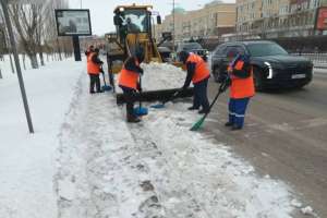 Елордадан бір түнде 28 мың текше метрден астам қар шығарылды