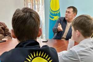 Елордалық әкелер одағы ата-анасының қарауынсыз қалған балаларға қамқорлық көрсетеді