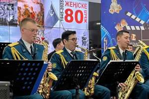 «Жеңіске 100 күн қалды»: Қостанайда ерекше концерт өтті