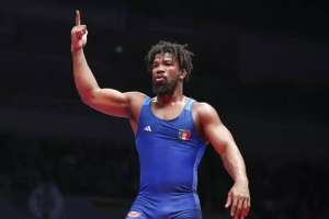 Елімізге еркін күрестен төрт дүркін Еуропа чемпионы келе жатыр