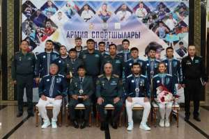 Қорғаныс министрі үздік армиялық спортшыларды марапаттады