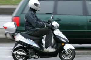Мопед жүргізушілері нені ескеруі керек