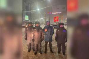 Ұландықтар жоғалған екі телефонды иесіне қайтарды