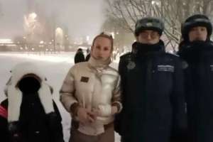 Елордалық ұландықтар жоғалған қызды анасына қайтарды