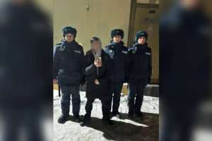 Елордалық сарбаздар  жоғалған смартфондарды иелеріне қайтарды