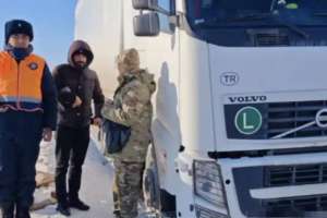 ТЖМ құтқарушылары жолда қалған Түркия азаматына көмектесті