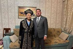 Ерлан Каналимов мәслихаттың II және III шақырылымдарының депутатын мерейтойымен құттықтады