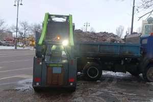 Елордадан бір түнде 13 мың текше метр қар шығарылды