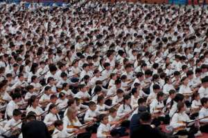 Елордада бір мезетте үш мыңнан аса домбырашы «Балбырауын» күйін орындады