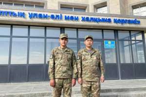 Сарбаздар 3 жасар қыздың өмірін сақтап қалды