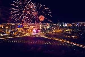 Астанада Республика күніне арналған мерекелік отшашу өтті