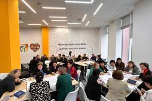 Өңірлерде отбасын қолдау орталықтары қызметкерлерін оқыту басталды