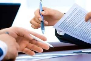 Ақмола облысында бастығынан сұранған көпбалалы ананы жұмыстан шығарып жіберген