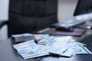 Оралда 73 адамның ақшасын қолды қылған қаржылық пирамида басшысына үкім шықты