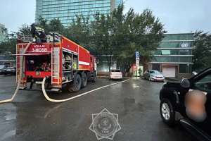 Елордаданың орталығындағы коммерциялық кеңседен өрт шықты