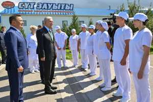 Тоқаев «Родина» агрофирмасының өндірістік нысандарымен танысты