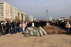 Елордалық студенттер Астанада өткен «Таза Қазақстан» акциясына қатысты