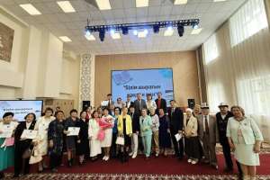 Астанада ардагер ұстаздарға құрмет көрсетілді